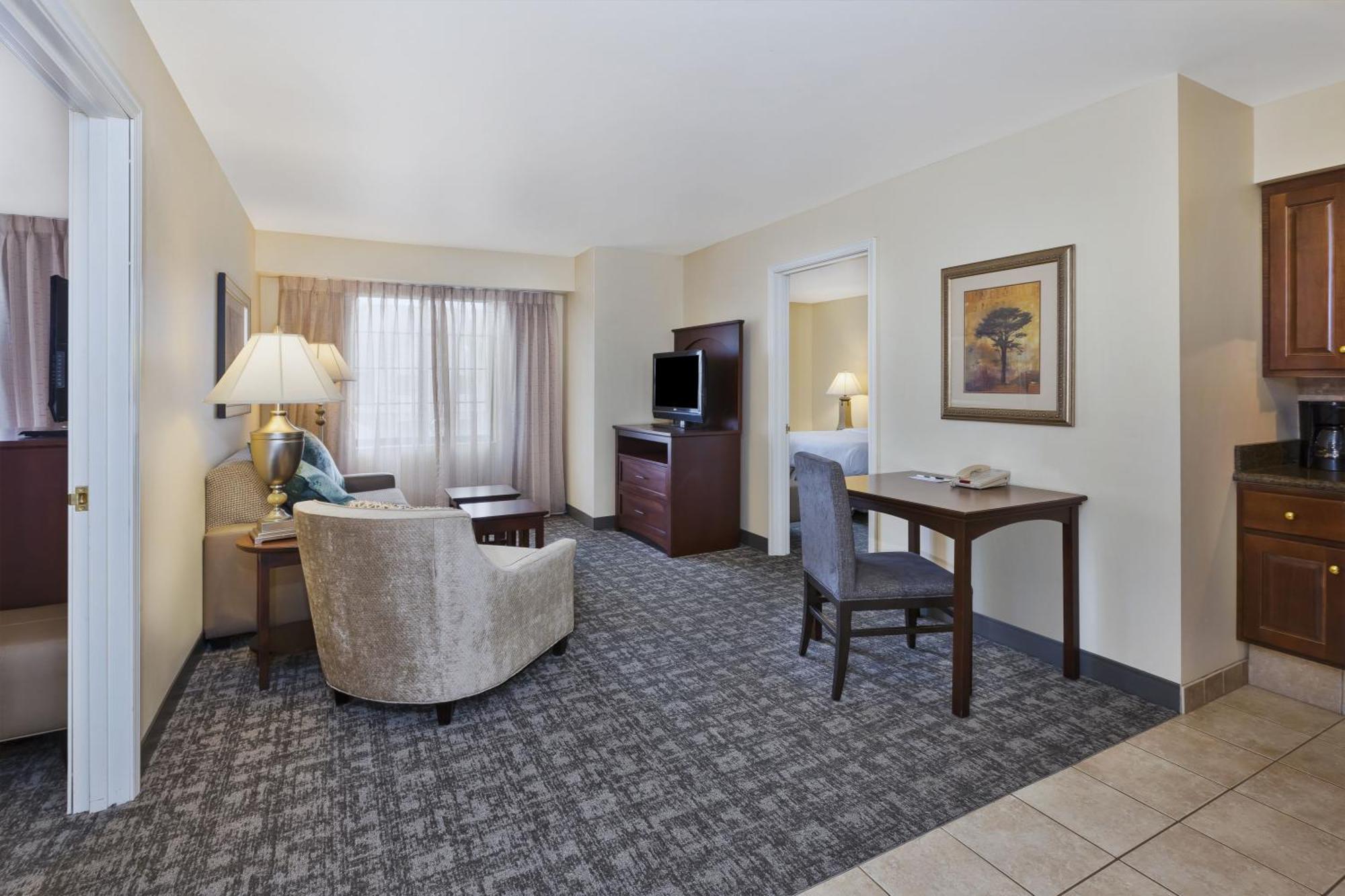 Staybridge Suites Lansing-Okemos By Ihg Exterior foto